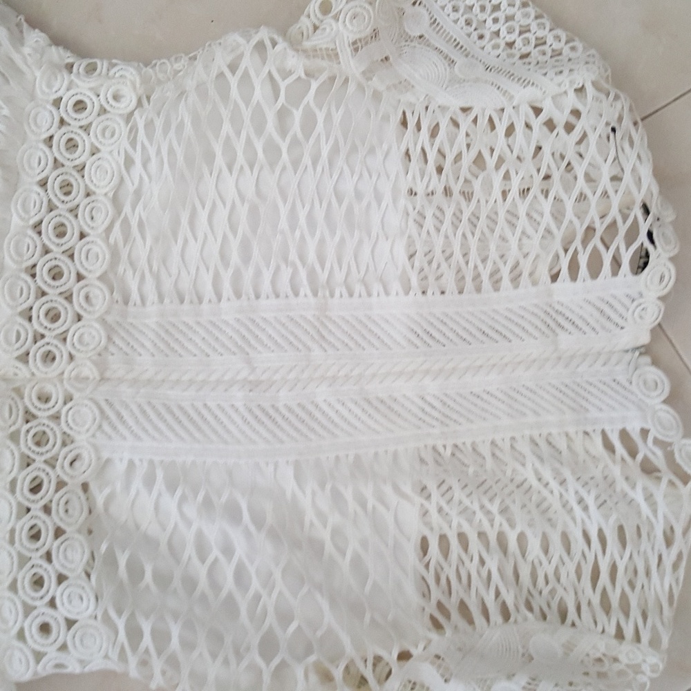 Lace White Dress - Picture 4 of 8